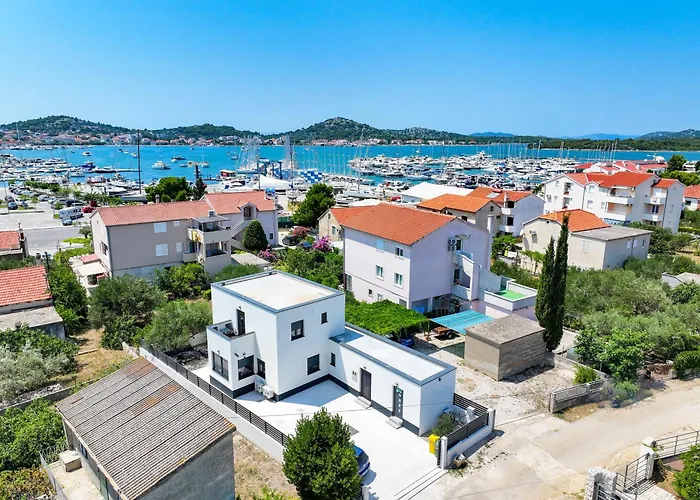 Luma 2 Luxury House On The Beach